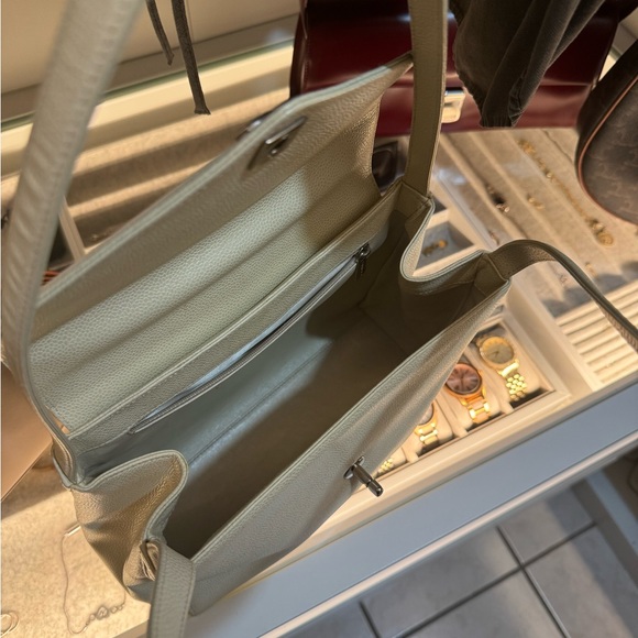 Chanel vintage bag - Picture 2 of 16